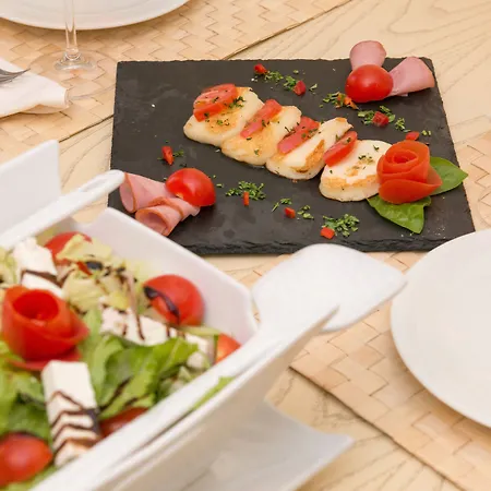 酒店 Enavlion Batagianni