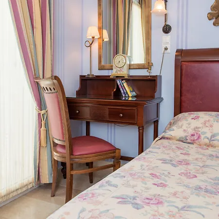 Enavlion Batagianni Otel 3*