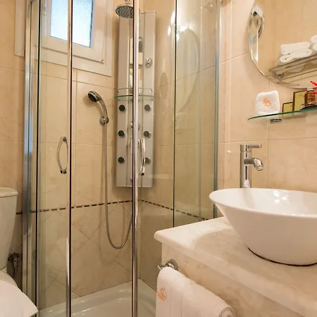 Otel Enavlion Batagianni