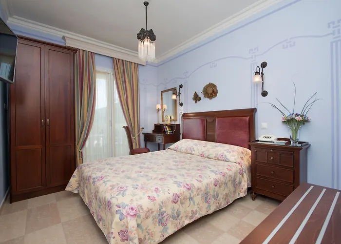 Ξενοδοχείο Enavlion Batagianni 3*