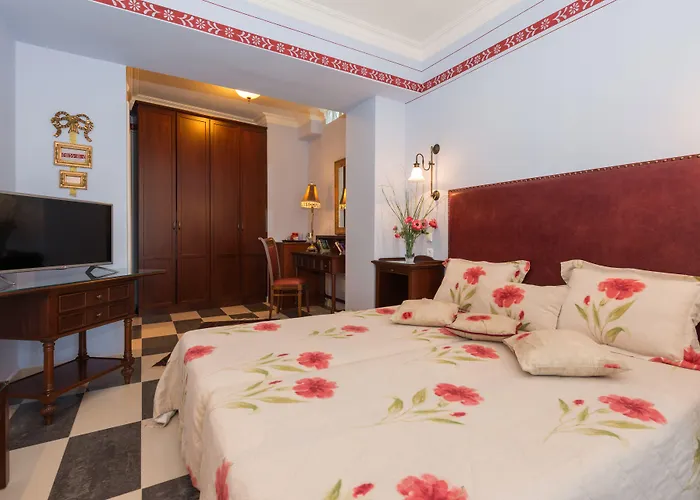 Ξενοδοχείο Enavlion Batagianni