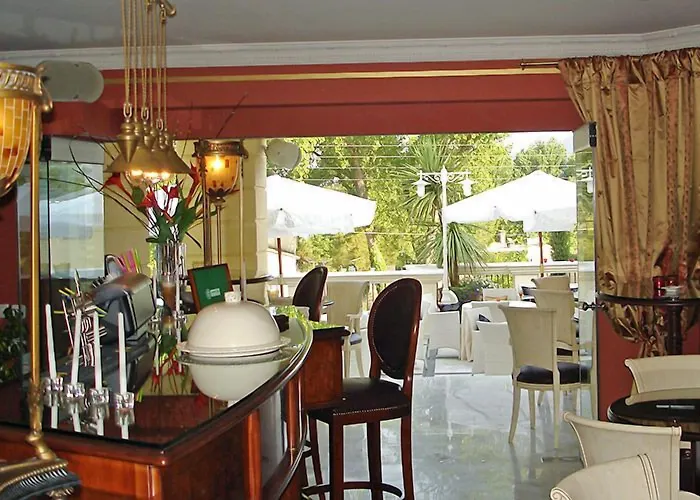 Enavlion Batagianni Ξενοδοχείο 3*